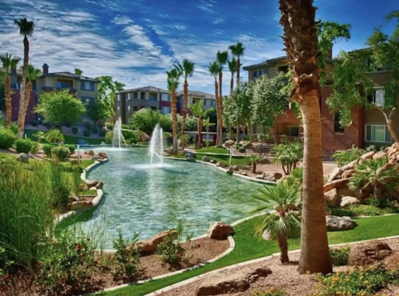 Apartment Red Rox Resort-style Pool & Hot Tub *