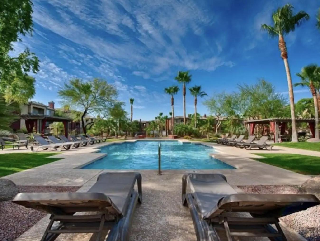 Apartment Red Rox Resort-style Pool & Hot Tub *